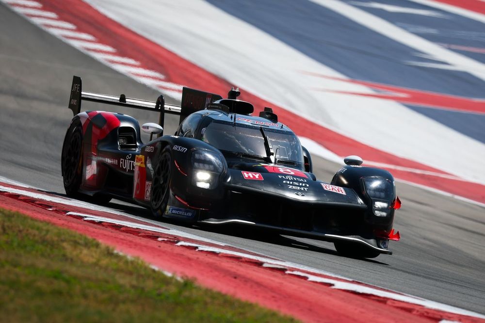 #8 Toyota Gazoo Racing Toyota GR010 - Hybrid: Sébastien Buemi, Brendon Hartley, Ry? Hirakawa