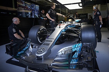 Mercedes'in Formula 1 aracı ne kadar büyük?