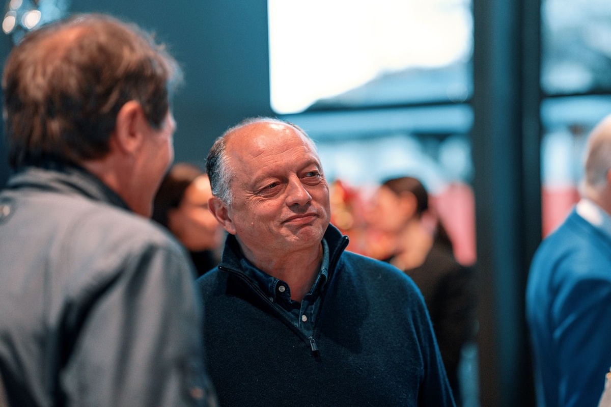 F1 | Ferrari, Vasseur a tutto campo: dal difficile 2025 alla fiducia nel team per la sfida 2026