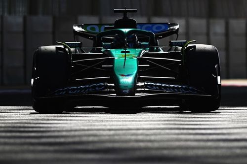 Crawford lidera el test final de la F1 2025 en Abu Dhabi y Pato O'Ward es 7° 