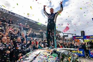 How Mostert and WAU reinvented the Supercars wheel