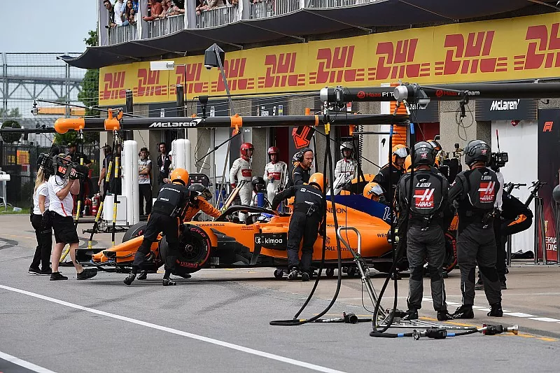 Fernando Alonso, McLaren MCL33, abandona el GP de Canad&aacute;