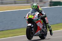 Crutchlow: &ldquo;Nos peleamos como locos con la moto&rdquo;