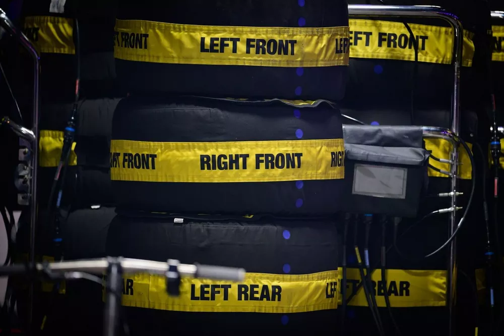 Pirelli medium tyres