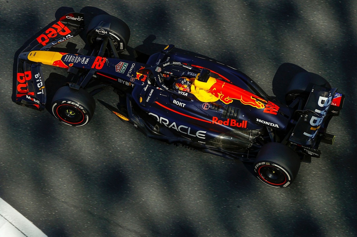 F1 日本GP 限定 角田 Red Bullチームポロ L F1 日本GP 限定 角田 Red Bullチームポロ L