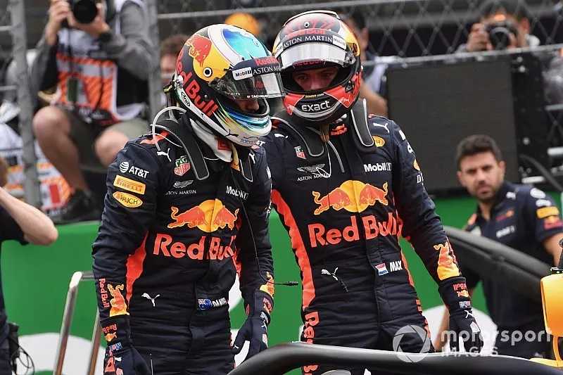 Daniel Ricciardo, Red Bull Racing et Max Verstappen, Red Bull Racing dans le parc ferm&eacute;