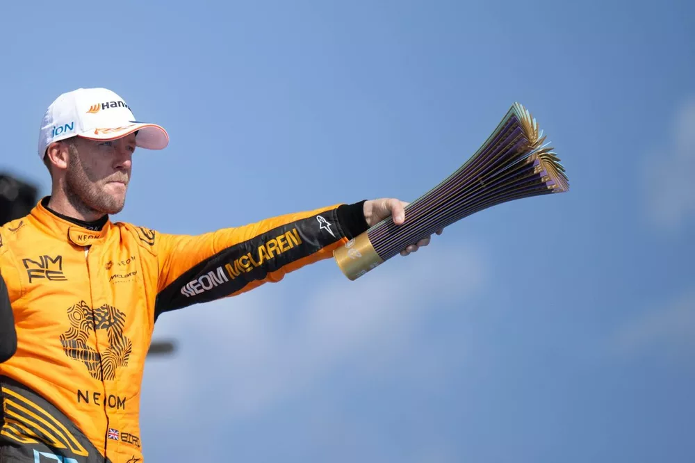 Sam Bird, NEOM McLaren Formula E Team, 1st position, with the winners trophy