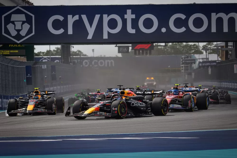 Max Verstappen, Red Bull Racing RB20,Sergio Perez, Red Bull Racing RB20,Carlos Sainz, Ferrari SF-24