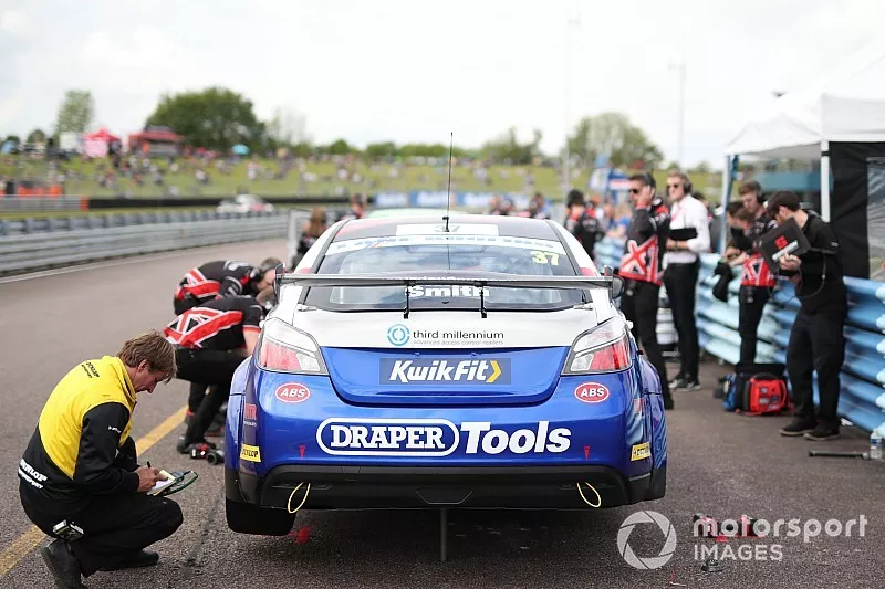 Rob Smith, Excelr8 Motorsport MG 