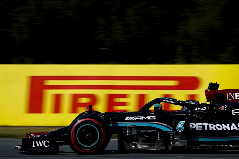 Lewis Hamilton, Mercedes W12