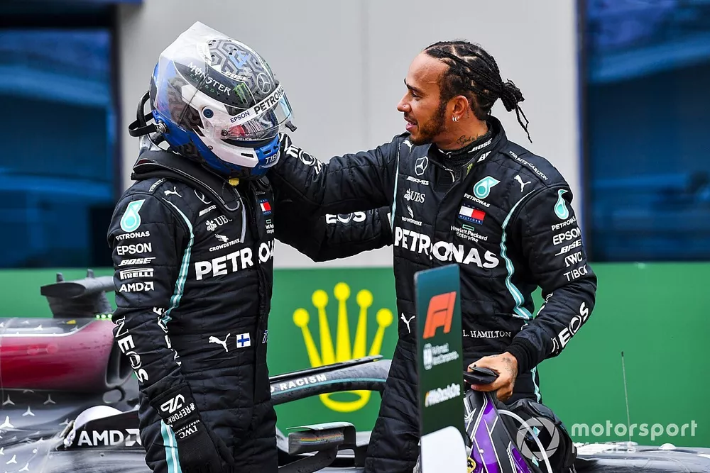 Lewis Hamilton, Mercedes-AMG F1 celebra en Parc Ferme despu&eacute;s de conseguir su 7&ordm; t&iacute;tulo de campe&oacute;n del mundo de pilotos con Valtteri Bottas, Mercedes-AMG F1 