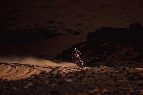 La batalla en motos se aprieta tras la etapa 10; Barreda est&aacute; en la lucha