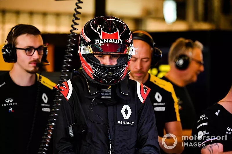 Esteban Ocon, Renault F1 Team R.S. 19 