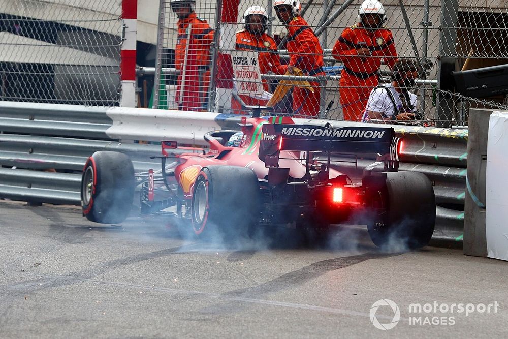 Charles Leclerc, Ferrari SF21, crashes out towards the end of Qualifying