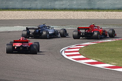 F1 facing last chance to make 2019 overtaking changes