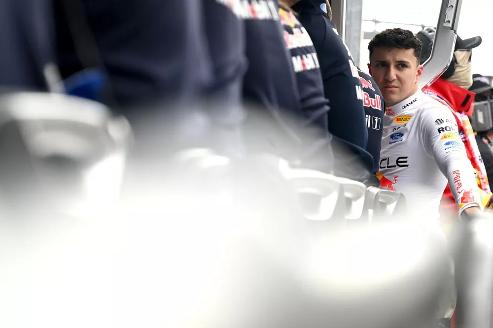 Isack Hadjar, Red Bull Racing