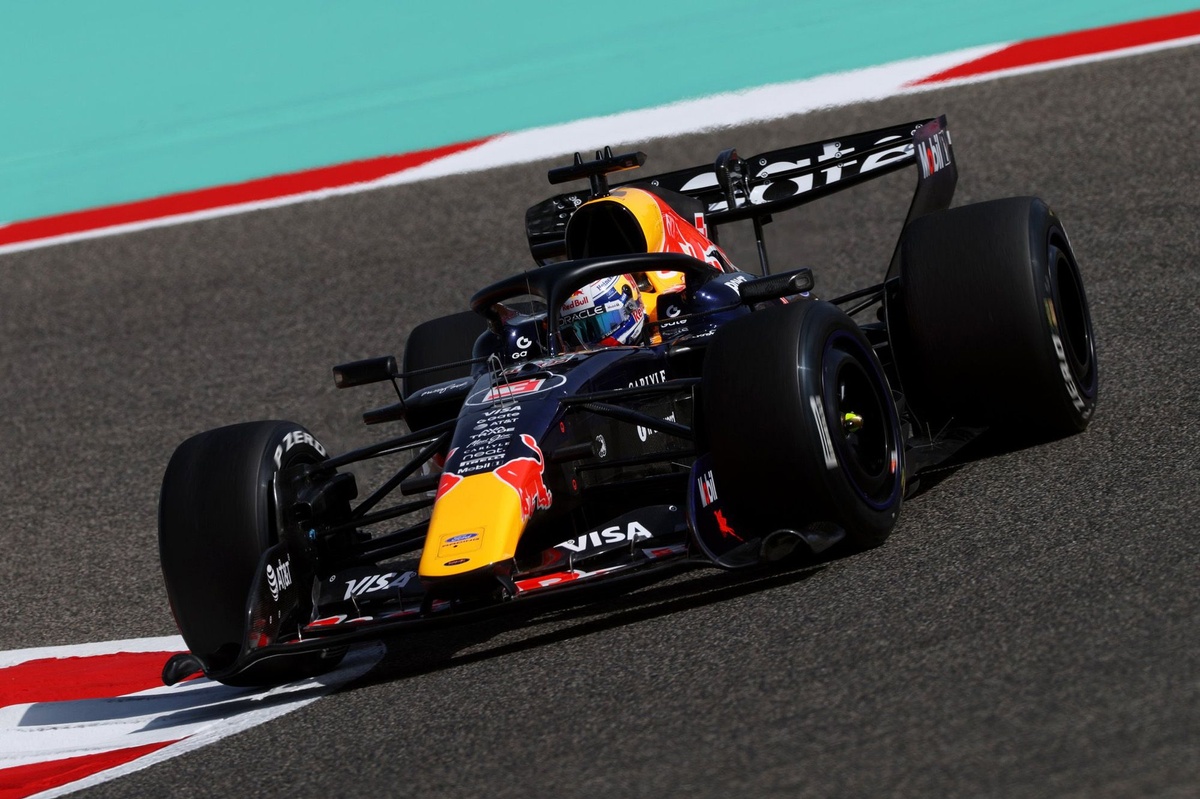 F1 2026 | Test Bahrain 1, Day 1, ore 15: Max migliora, Leclerc sale quarto