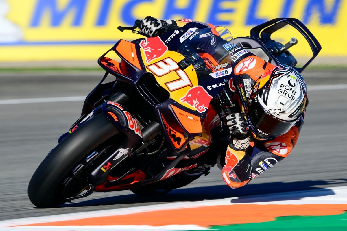 Can Pedro Acosta finally score his maiden MotoGP win in Valencia?