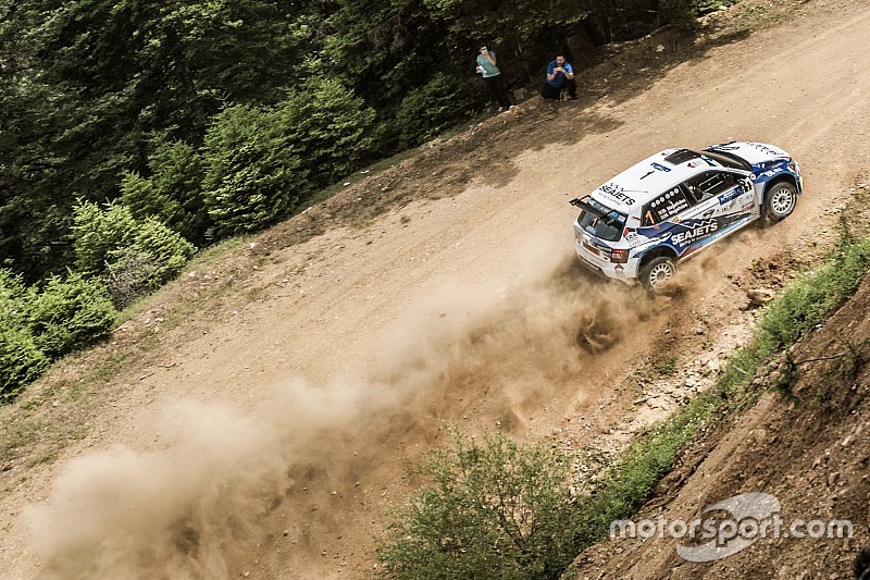 Acropoli, PS7: errore per Al-Attiyah, Magalhães al comando coi brividi