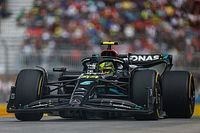 Hamilton: Mercedes va en la direcci&oacute;n correcta tras el "rencoroso" W13
