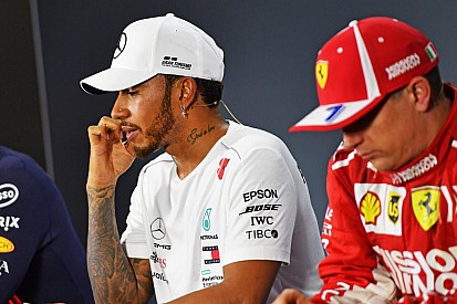 Video: So hat Lewis Hamilton Max Verstappen belehrt