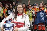 Tatiana Calder&oacute;n se mantiene como piloto de test de Alfa Romeo F1