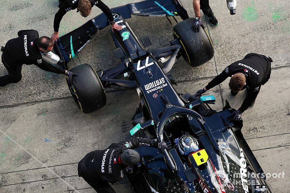 Valtteri Bottas, Mercedes F1 W11, is returned to the garage