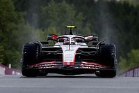 Bolid Haasa wymaga pracy