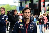 Rosberg: "P&eacute;rez no deber&iacute;a mirar sus redes y los memes en su contra"