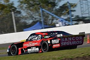 Urcera gana en Rafaela y se aleja en lo m&aacute;s alto