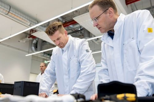 Hulkenberg conf&iacute;a en el futuro de Audi F1 tras visitar la f&aacute;brica: "Estoy impresionado"