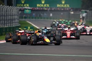 F1 TV cambiaría sus narraciones en México en 2026 con voces de Televisa