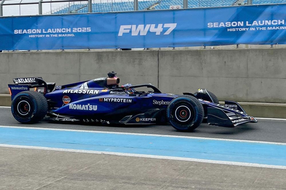 Carlos Sainz, Williams FW47