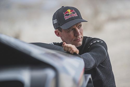 Ekström: "Aprendo todos los días de Sainz y Peterhansel"