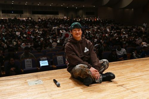 角田裕毅ファンミーティングが地元・相模原で開催。2026年に向けて意気込み語る「すぐに戻ってこれるように、いつも以上に頑張ります」