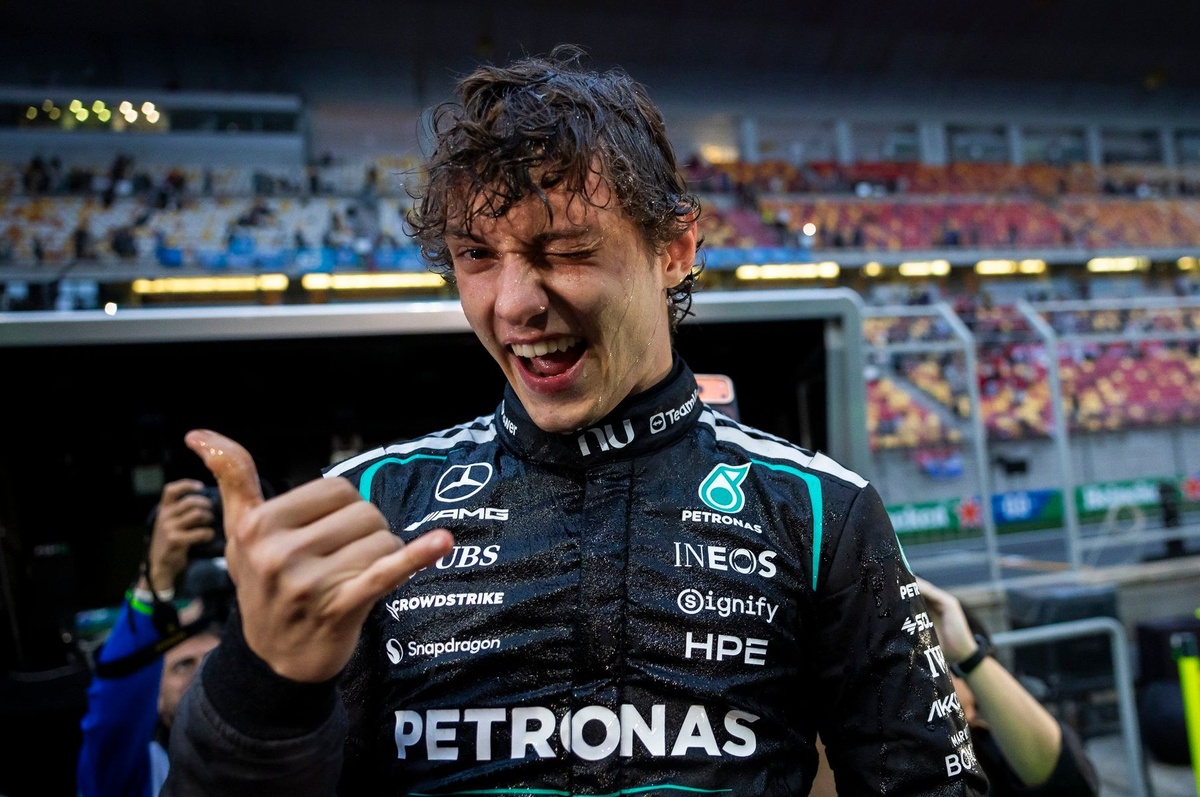 F1 | Antonelli vince, convince e guarda avanti: "Piedi per terra, ma non mi tirerò indietro"