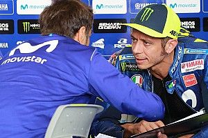 Rossi: "Ahora en MotoGP hay que trabajar más y es un poco aburrido"