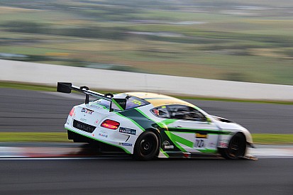 Bathurst 12 Hour: Bentley back in front with three hours to go