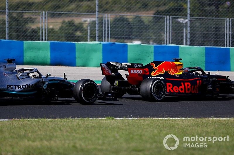 Max Verstappen, Red Bull Racing RB15, leads Lewis Hamilton, Mercedes AMG F1 W10