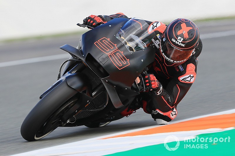 Lorenzo kendarai Honda, apa kata rival?