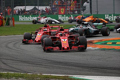 Ferrari: Командні накази на старті небезпечні та божевільні