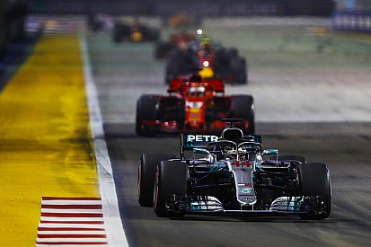Pirelli пообіцяла «поліпшити» гуму на тлі Гран Прі Сінгапуру