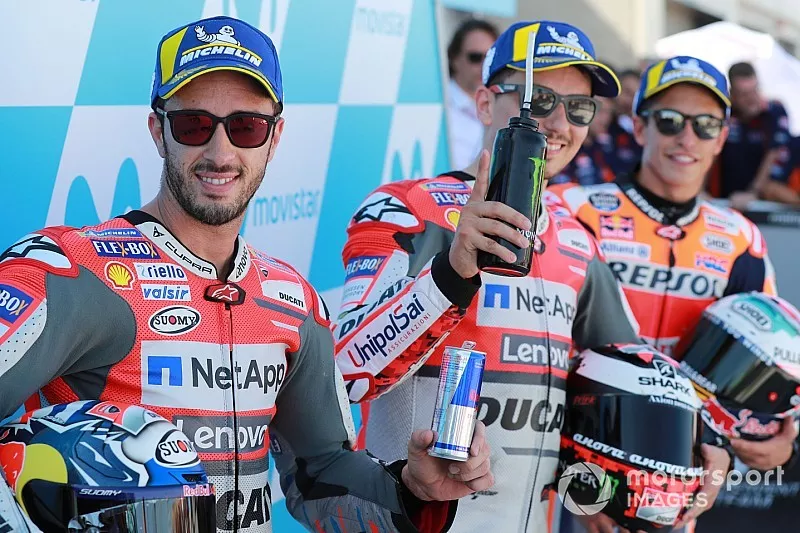Ganador de la pole Jorge Lorenzo, Ducati Team, segundo Andrea Dovizioso, tercero Marc M&aacute;rquez