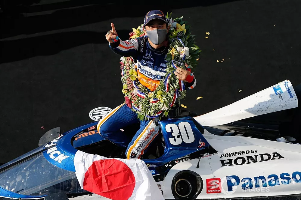 佐藤琢磨のインディ500優勝に、ホンダ八郷社長がコメント「喜びを分