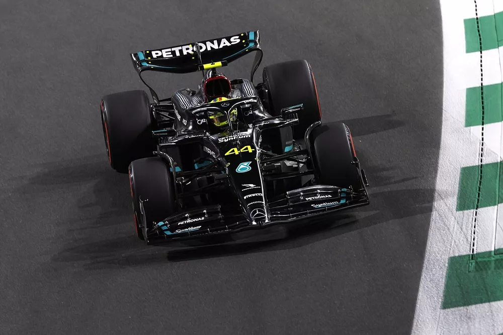 Lewis Hamilton, Mercedes F1 W14