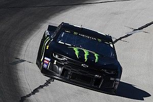 Kurt Busch firma su extensión con Ganassi