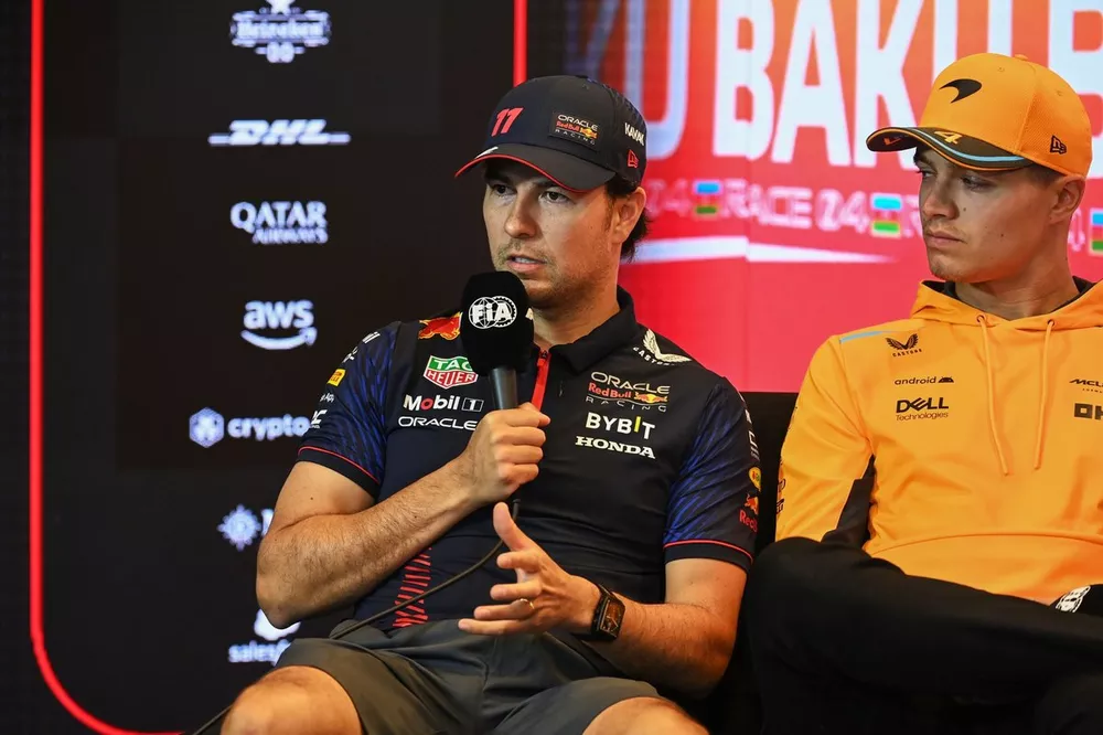 Sergio P&eacute;rez, Red Bull Racing, Lando Norris, McLaren 