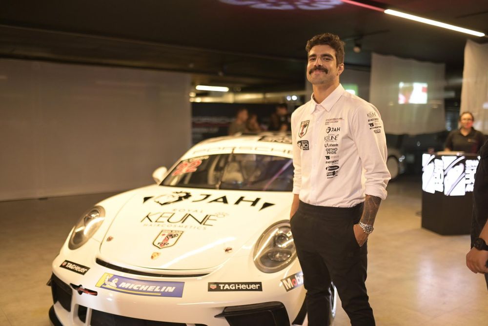 Caio Castro