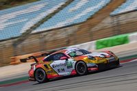 Em estreia na Porsche Cup, Reis garante segundo lugar na dupla com Menossi em Portugal