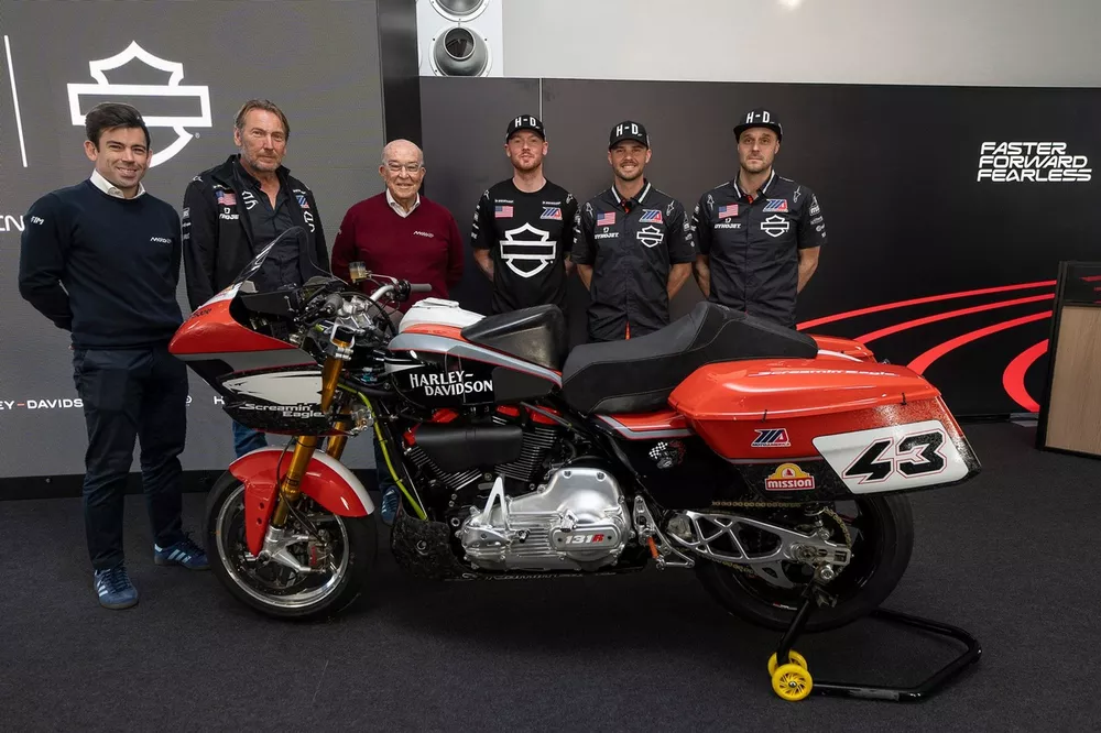 Coletiva de imprensa da Harley-Davidson 
